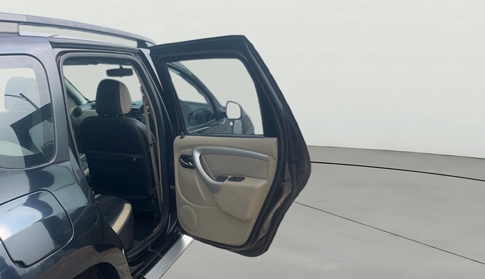 2015 Nissan Terrano XL D PLUS, Diesel, Manual, 1,07,493 km, RHS Rear Door