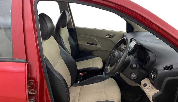 2018 Hyundai NEW SANTRO SPORTZ CNG, CNG, Manual, 93,899 km, Right Side Front Door Cabin
