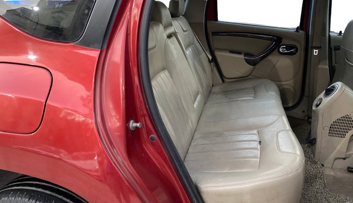 2013 Nissan Terrano XV 85 PS DIESEL, Diesel, Manual, 98,076 km, Right Side Rear Door Cabin