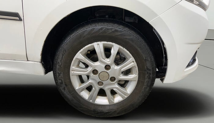 2018 Tata Tiago XZ PETROL, Petrol, Manual, 96,633 km, Right Front Wheel
