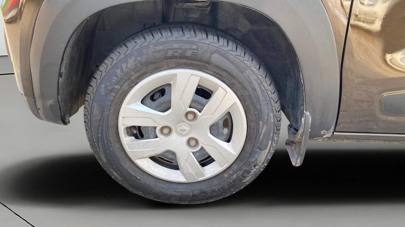 2019 Renault Kwid RXL, Petrol, Manual, 9,139 km, Left Front Wheel
