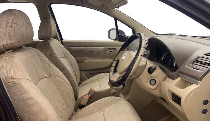 2012 Maruti Ertiga VXI, Petrol, Manual, 1,11,984 km, Right Side Front Door Cabin