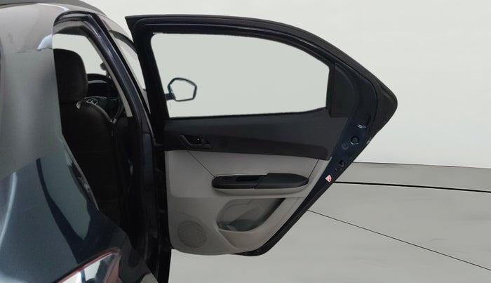 2021 Tata Tiago XT (O) PETROL, Petrol, Manual, 97,520 km, RHS Rear Door