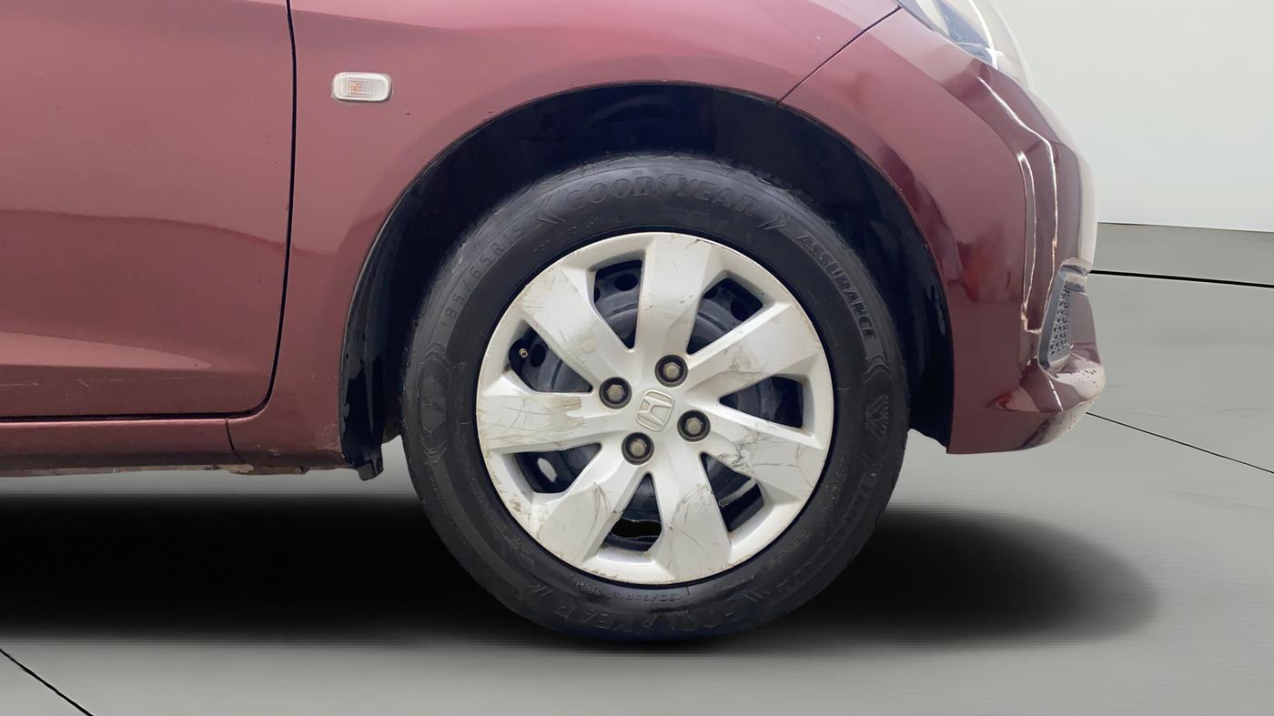 2014 Honda Mobilio 1.5L I-DTEC S, Diesel, Manual, 74,900 km, Right Front Wheel