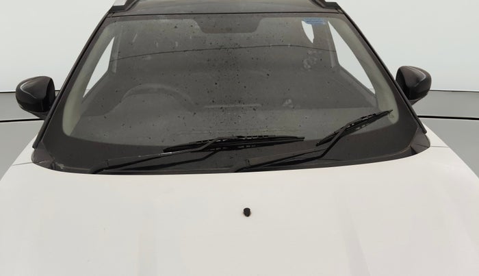 2021 Renault Kiger RXT (O) AMT, Petrol, Automatic, 39,237 km, Front Windshield