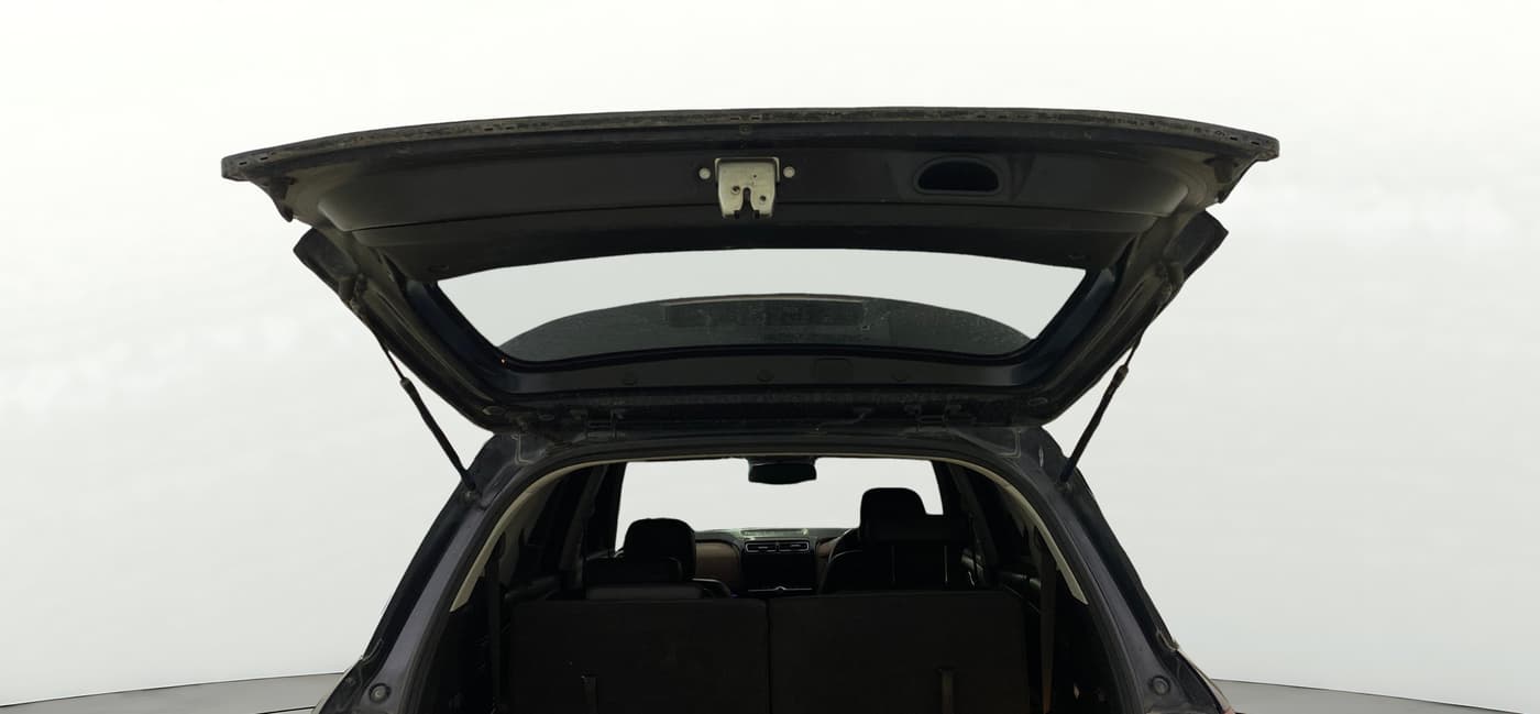 2023 Hyundai ALCAZAR  SIGNATURE (O) DCT 1.5 PETROL 7STR, Petrol, Automatic, 75,711 km, Boot Door Open