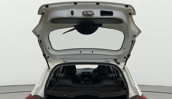 2022 Tata Tiago XZA PLUS PETROL, Petrol, Automatic, 8,749 km, Boot Door Open