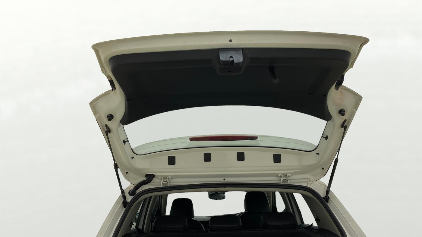 2023 Skoda KUSHAQ AMBITION 1.0L TSI MT, Petrol, Manual, 44,672 km, Boot Door Open