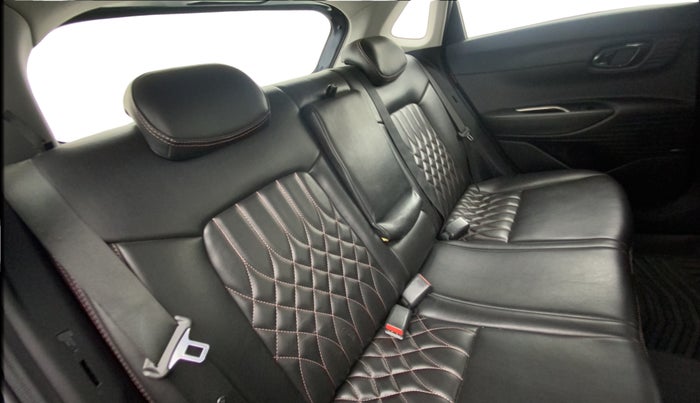 2021 Hyundai NEW I20 ASTA (O) 1.5 CRDI MT, Diesel, Manual, 89,972 km, Right Side Rear Door Cabin