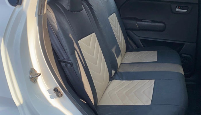 2020 Maruti New Wagon-R VXI 1.2 AMT, Petrol, Automatic, 28,499 km, Right Side Rear Door Cabin