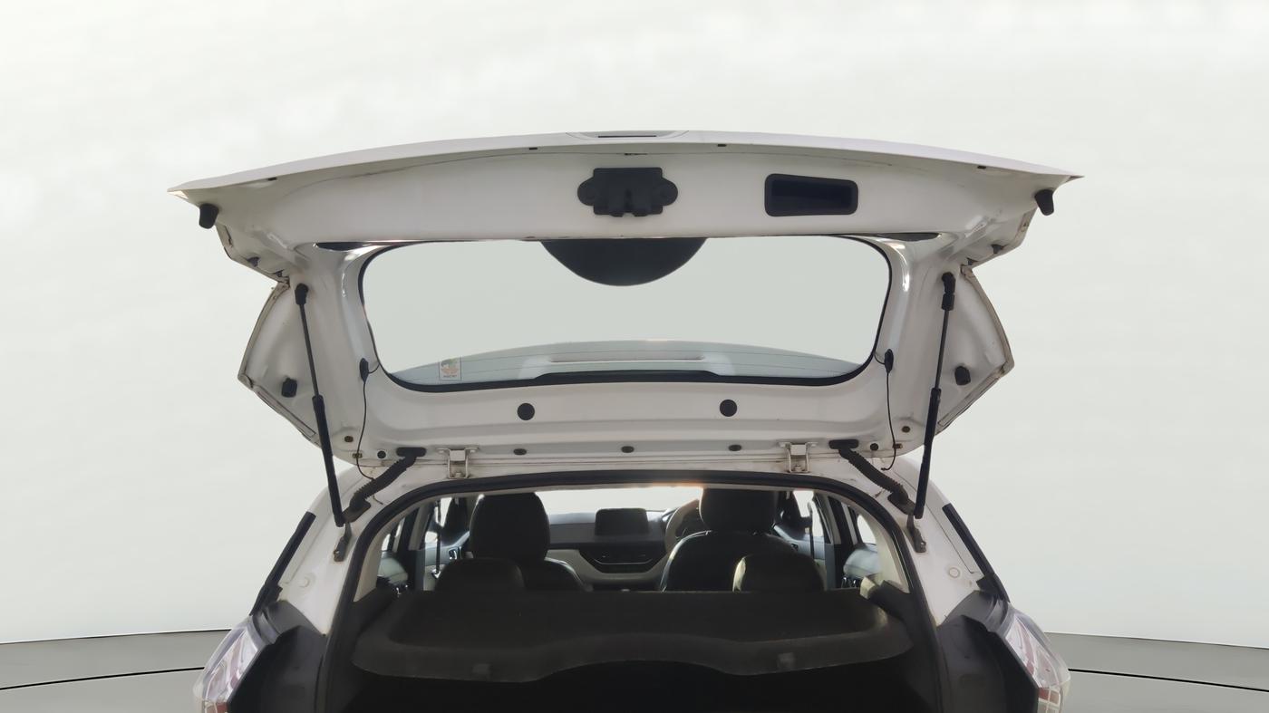 2022 Tata NEXON XZ PLUS (HS) PETROL, CNG, Manual, 33,474 km, Boot Door Open