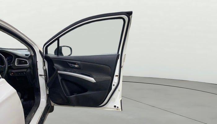 2017 Maruti S Cross ZETA 1.3, Diesel, Manual, 83,875 km, RHS Front Door