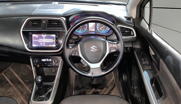 2017 Maruti S Cross ZETA 1.3, Diesel, Manual, 92,556 km, Steering Wheel Close Up