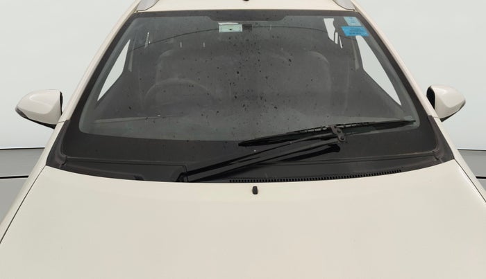 2014 Toyota Etios CROSS 1.2 G, Petrol, Manual, 78,066 km, Front Windshield