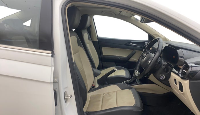 2022 Skoda SLAVIA STYLE 1.5L TSI DSG, Petrol, Automatic, 30,162 km, Right Side Front Door Cabin