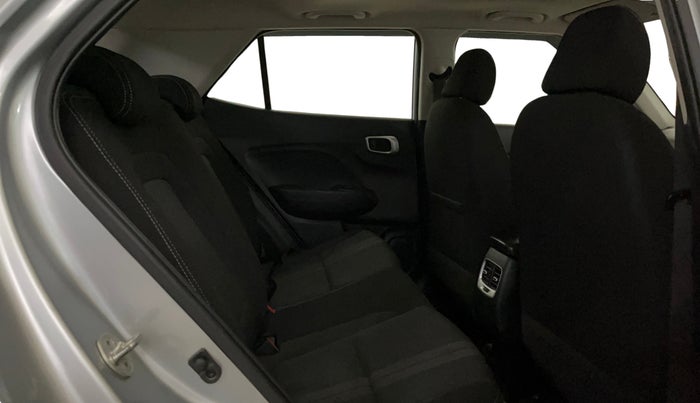 2019 Hyundai VENUE SX PLUS 1.0 TURBO DCT, Petrol, Automatic, 60,108 km, Right Side Rear Door Cabin