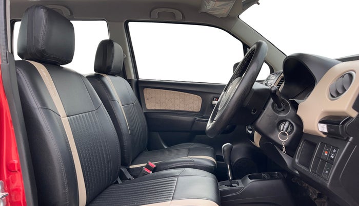 2017 Maruti Wagon R 1.0 VXI (O) AMT, Petrol, Automatic, 30,577 km, Right Side Front Door Cabin