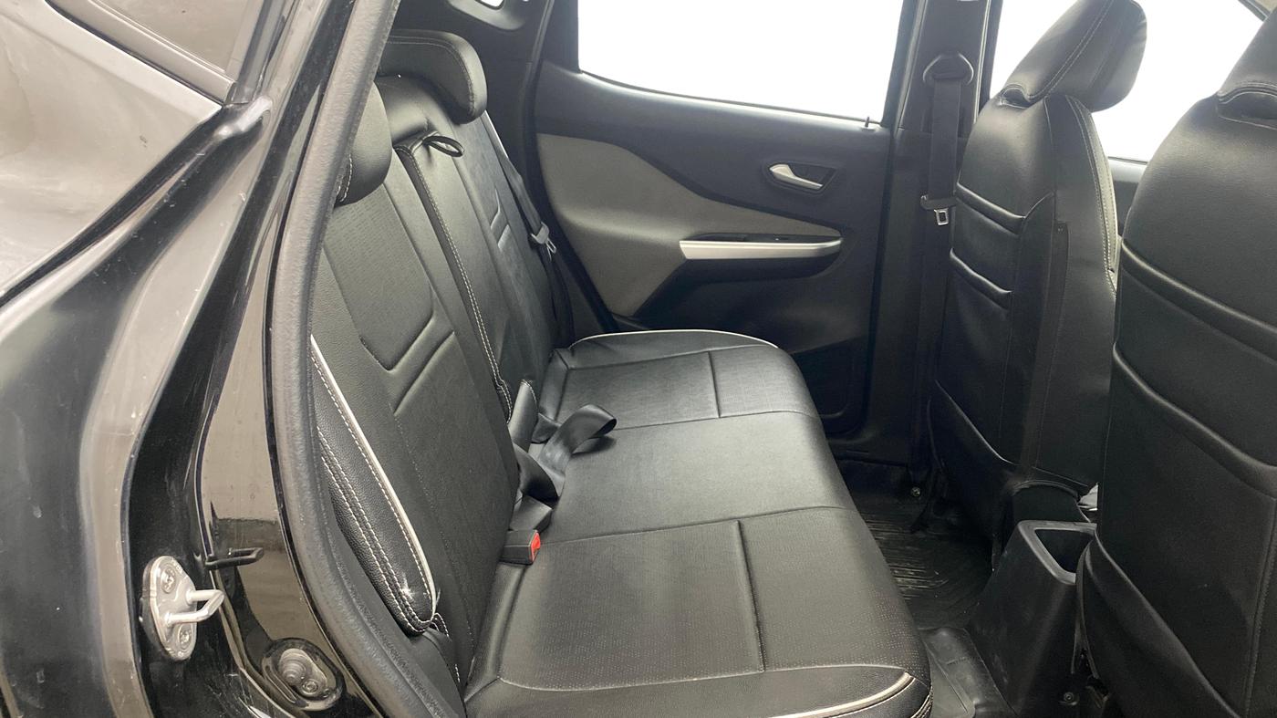 2022 Nissan MAGNITE XV MT, Petrol, Manual, 62,351 km, Right Side Rear Door Cabin