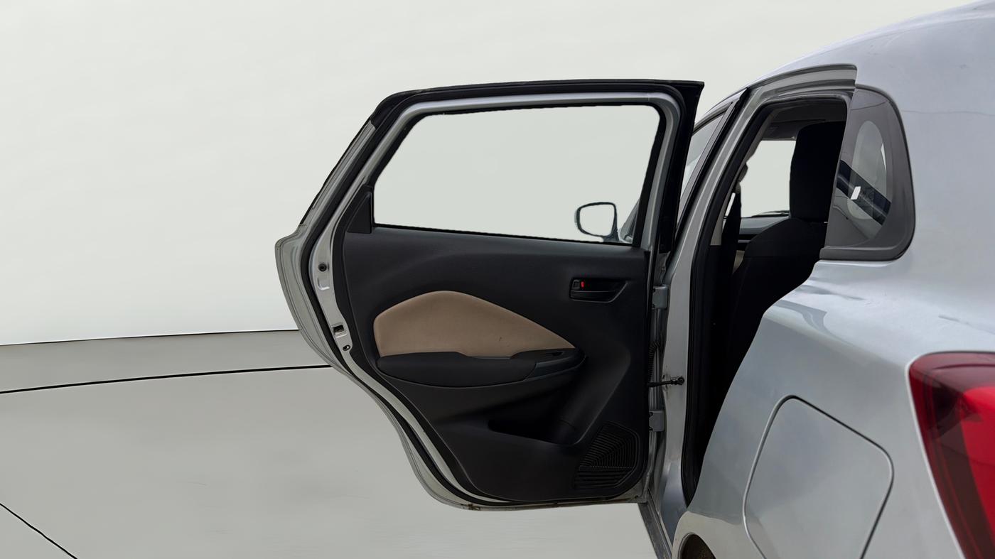 2023 Toyota Glanza S, Petrol, Manual, 77,184 km, LHS Rear Door