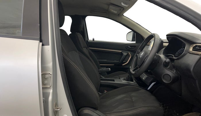 2021 Renault Kiger RXT (O) AMT, Petrol, Automatic, 49,934 km, Right Side Front Door Cabin