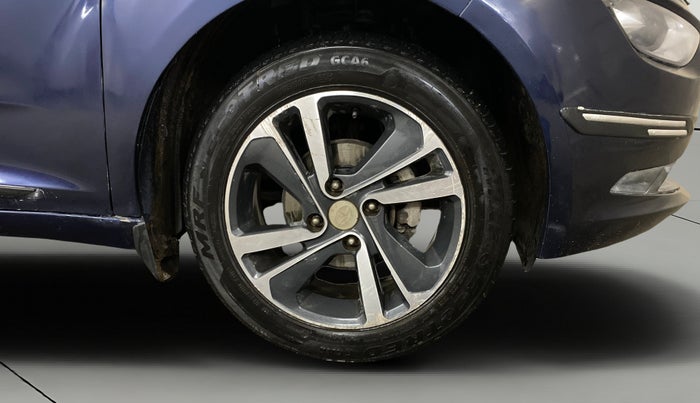 2022 Tata ALTROZ XZA PLUS, Petrol, Automatic, 45,031 km, Right Front Wheel