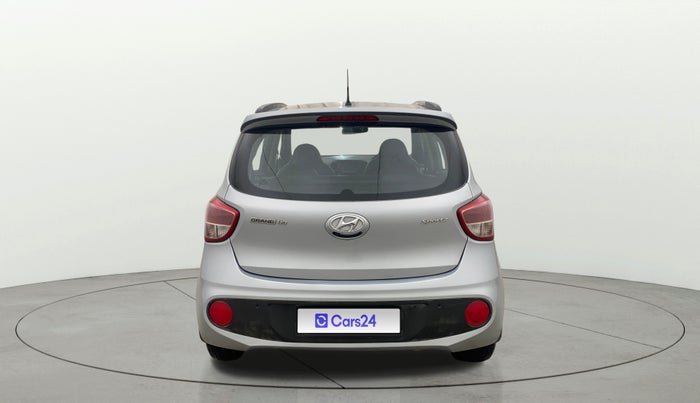 2018 Hyundai Grand i10 SPORTZ AT 1.2 KAPPA VTVT, Petrol, Automatic, 28,023 km, Back/Rear