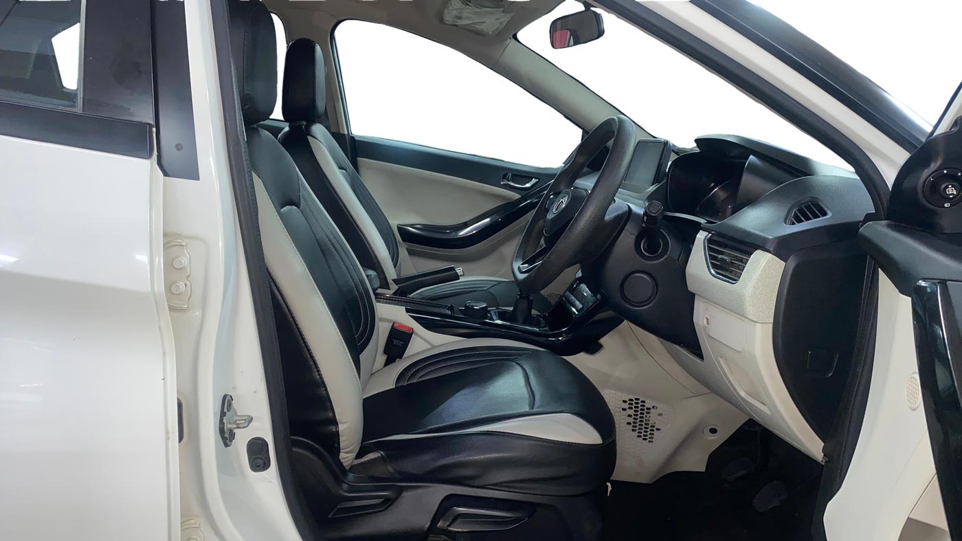 2022 Tata NEXON XZ PLUS (HS) PETROL, Petrol, Manual, 41,450 km, Right Side Front Door Cabin