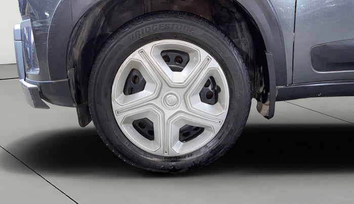 2024 Tata NEXON SMART 1.2 PETROL, Petrol, Manual, 29,844 km, Left Front Wheel