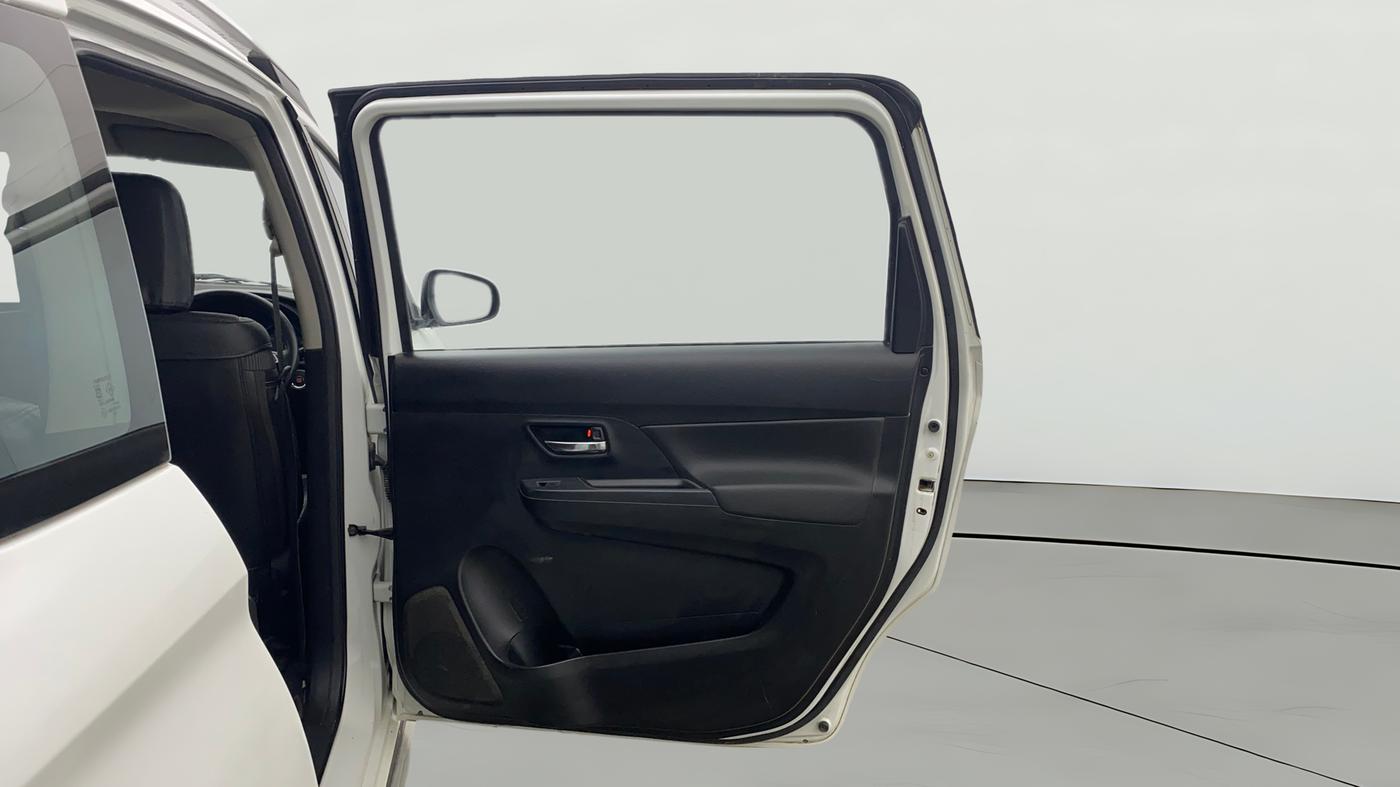 2022 Maruti XL6 ZETA MT, Petrol, Manual, 95,546 km, RHS Rear Door