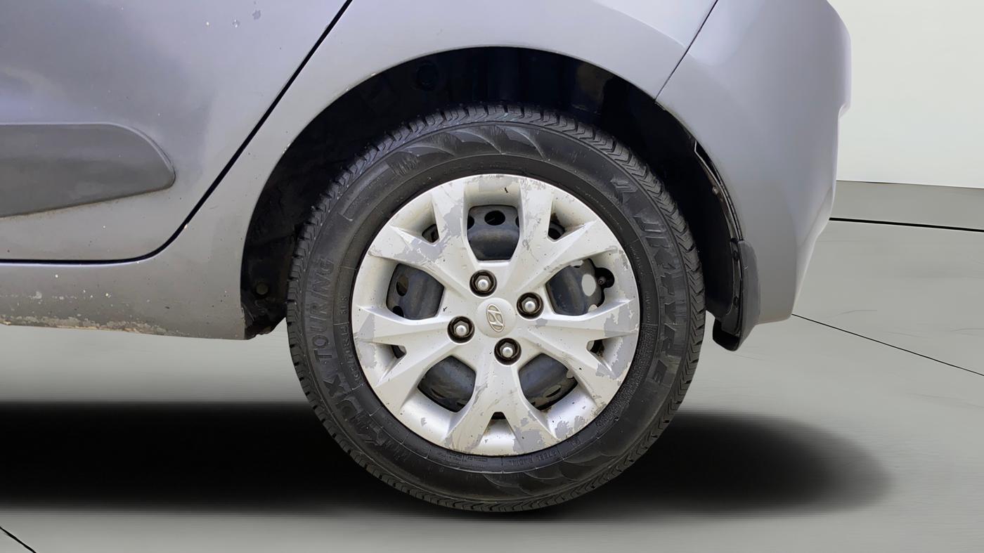 2013 Hyundai Grand i10 MAGNA 1.2 KAPPA VTVT, Petrol, Manual, 87,330 km, Left Rear Wheel
