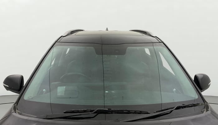 2022 KIA SELTOS GTX PLUS AT 1.5 DIESEL, Diesel, Automatic, 1,10,396 km, Front Windshield