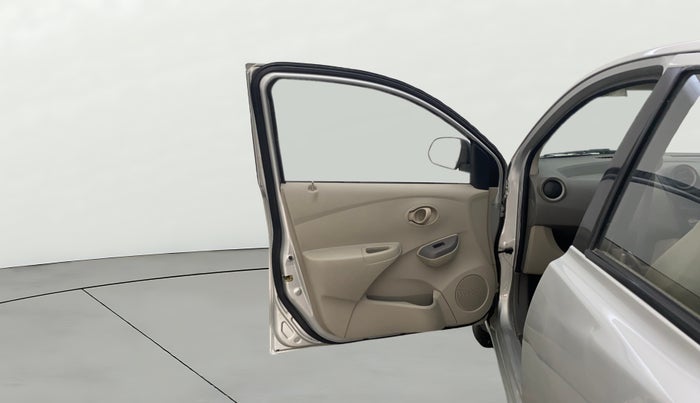 2014 Datsun Go T, Petrol, Manual, 21,446 km, LHS Front Door