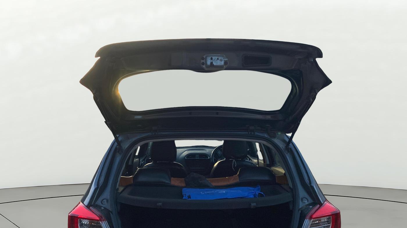 2020 Tata Tiago XT PETROL, CNG, Manual, 92,563 km, Boot Door Open