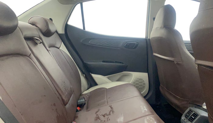 2020 Hyundai AURA S 1.2, Petrol, Manual, 37,271 km, Right Side Rear Door Cabin