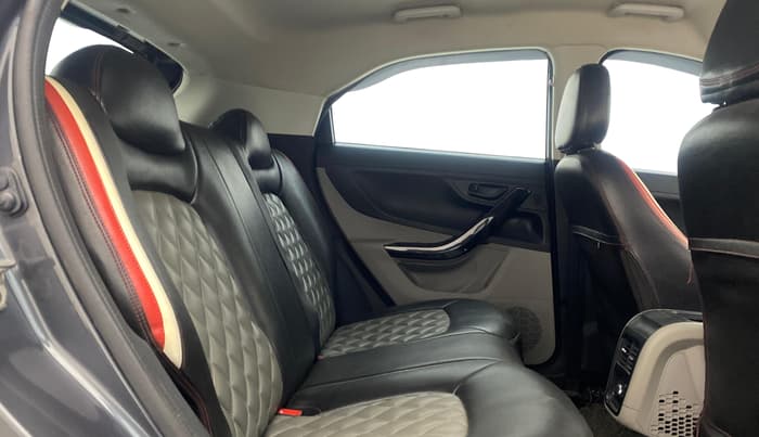 2018 Tata NEXON XT PETROL, Petrol, Manual, 61,927 km, Right Side Rear Door Cabin