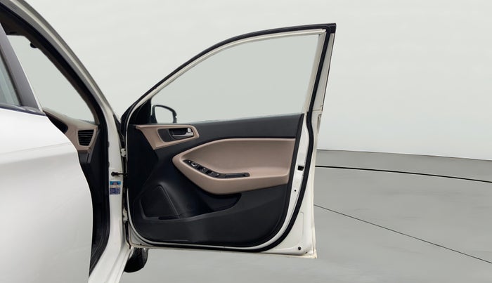 2015 Hyundai Elite i20 SPORTZ 1.2, CNG, Manual, 80,669 km, RHS Front Door