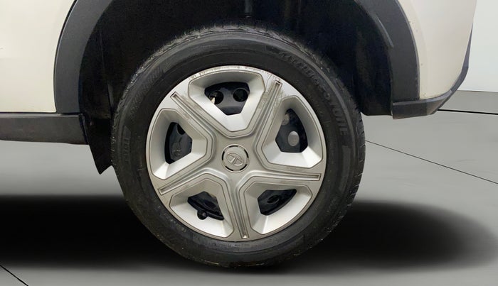 2023 Tata NEXON XMA PETROL, Petrol, Automatic, 28,958 km, Left Rear Wheel