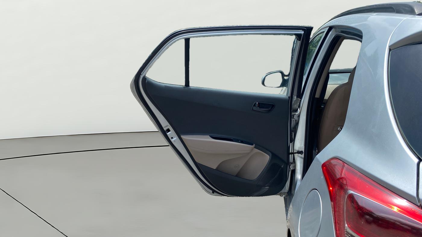 2018 Hyundai Grand i10 MAGNA AT 1.2 KAPPA VTVT, Petrol, Automatic, 25,209 km, LHS Rear Door