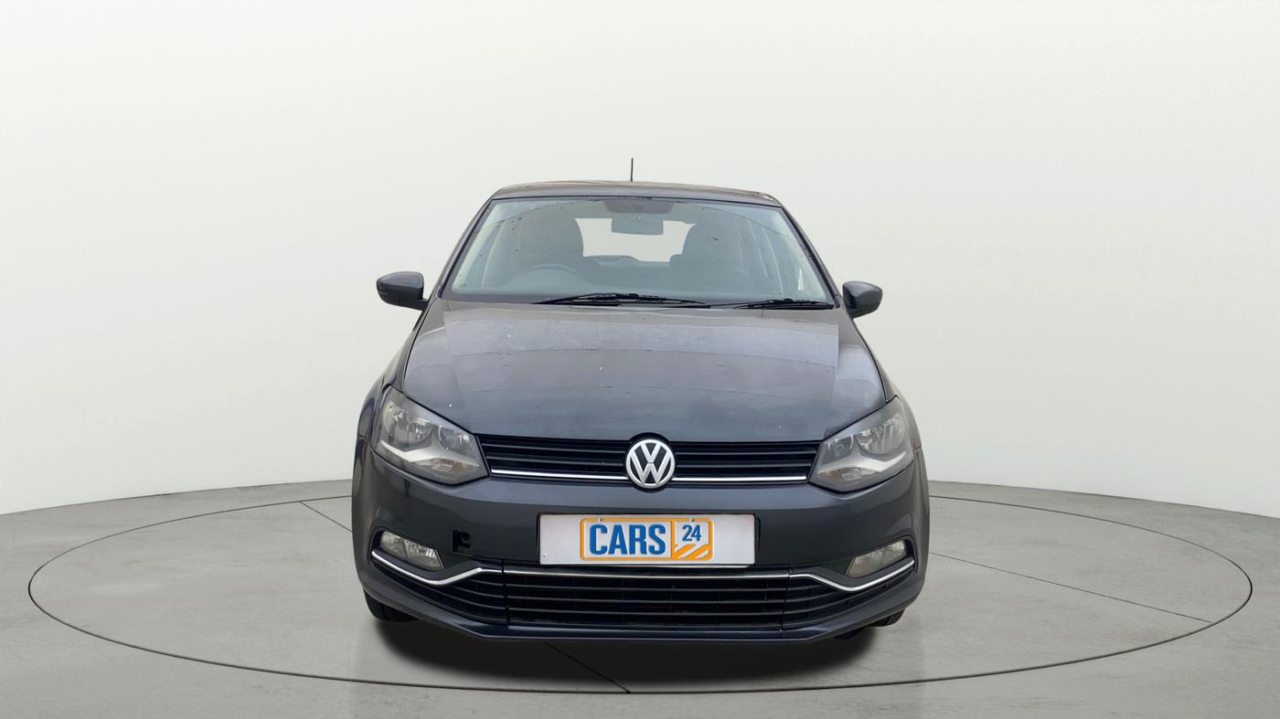 2015 Volkswagen Polo HIGHLINE1.5L, Diesel, Manual, 1,43,843 km, Front