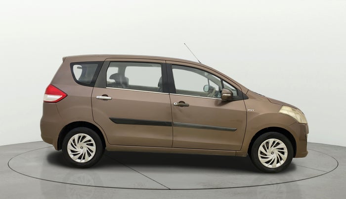 2014 Maruti Ertiga VXI, Petrol, Manual, 1,16,437 km, Right Side View