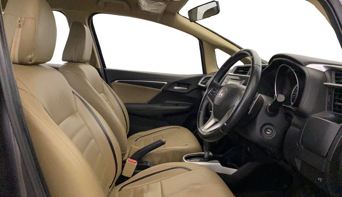 2017 Honda Jazz 1.2L I-VTEC V AT, Petrol, Automatic, 1,03,122 km, Right Side Front Door Cabin