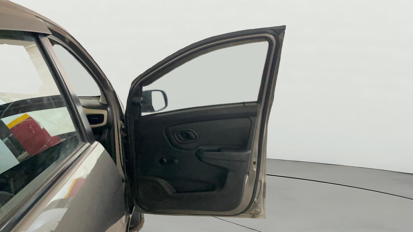 2021 Datsun Redi Go A, Petrol, Manual, 29,535 km, RHS Front Door