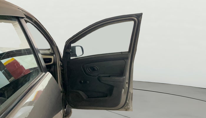 2021 Datsun Redi Go A, Petrol, Manual, 29,435 km, RHS Front Door