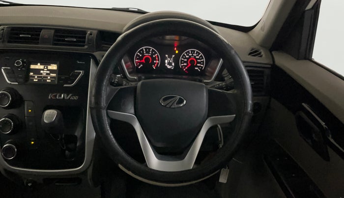 2017 Mahindra Kuv100 K6 6 STR, Petrol, Manual, 42,259 km, Steering Wheel Close Up