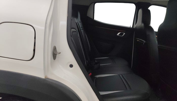 2020 Renault Kwid CLIMBER 1.0 (O), Petrol, Manual, 75,455 km, Right Side Rear Door Cabin