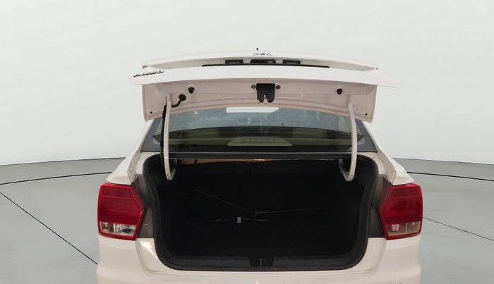 2017 Volkswagen Ameo HIGHLINE1.2L PLUS 16 ALLOY, Petrol, Manual, 95,740 km, Boot Door Open