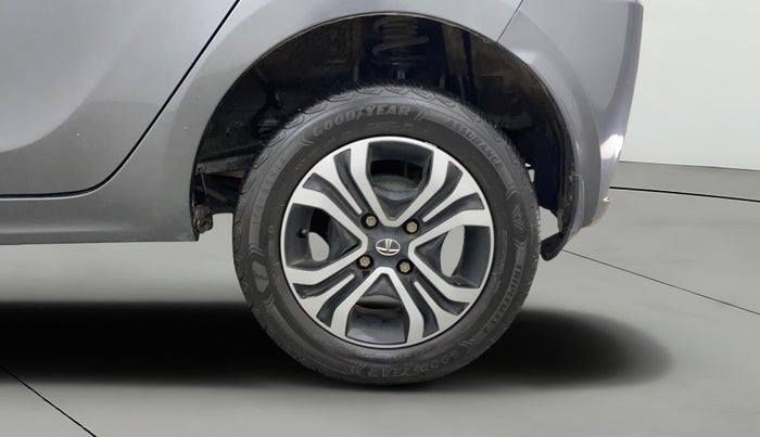 2023 Tata Tiago XT CNG, CNG, Manual, 40,781 km, Left Rear Wheel