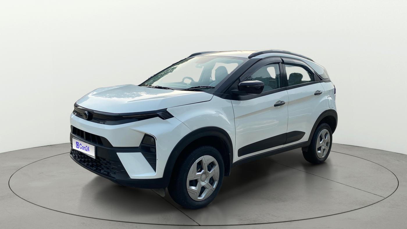 2024 Tata NEXON Pure 1.2 Petrol 6AMT, Petrol, Manual, 27,941 km, Left Front Diagonal