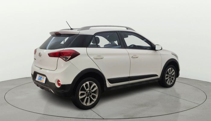 2015 Hyundai i20 Active 1.2 S, Petrol, Manual, 1,00,416 km, Right Back Diagonal