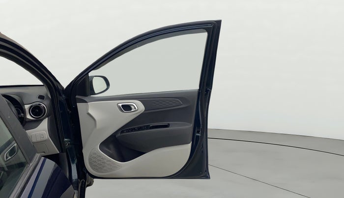 2022 Hyundai GRAND I10 NIOS SPORTZ AMT 1.2 KAPPA VTVT, Petrol, Automatic, 52,173 km, RHS Front Door